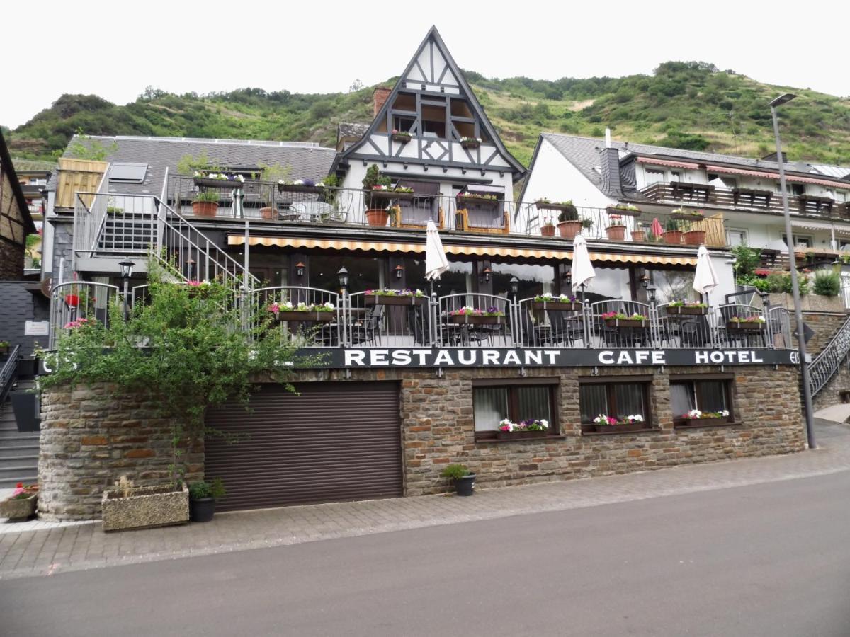 Hotel Restaurant Zum Valwiger Herrenberg Dış mekan fotoğraf