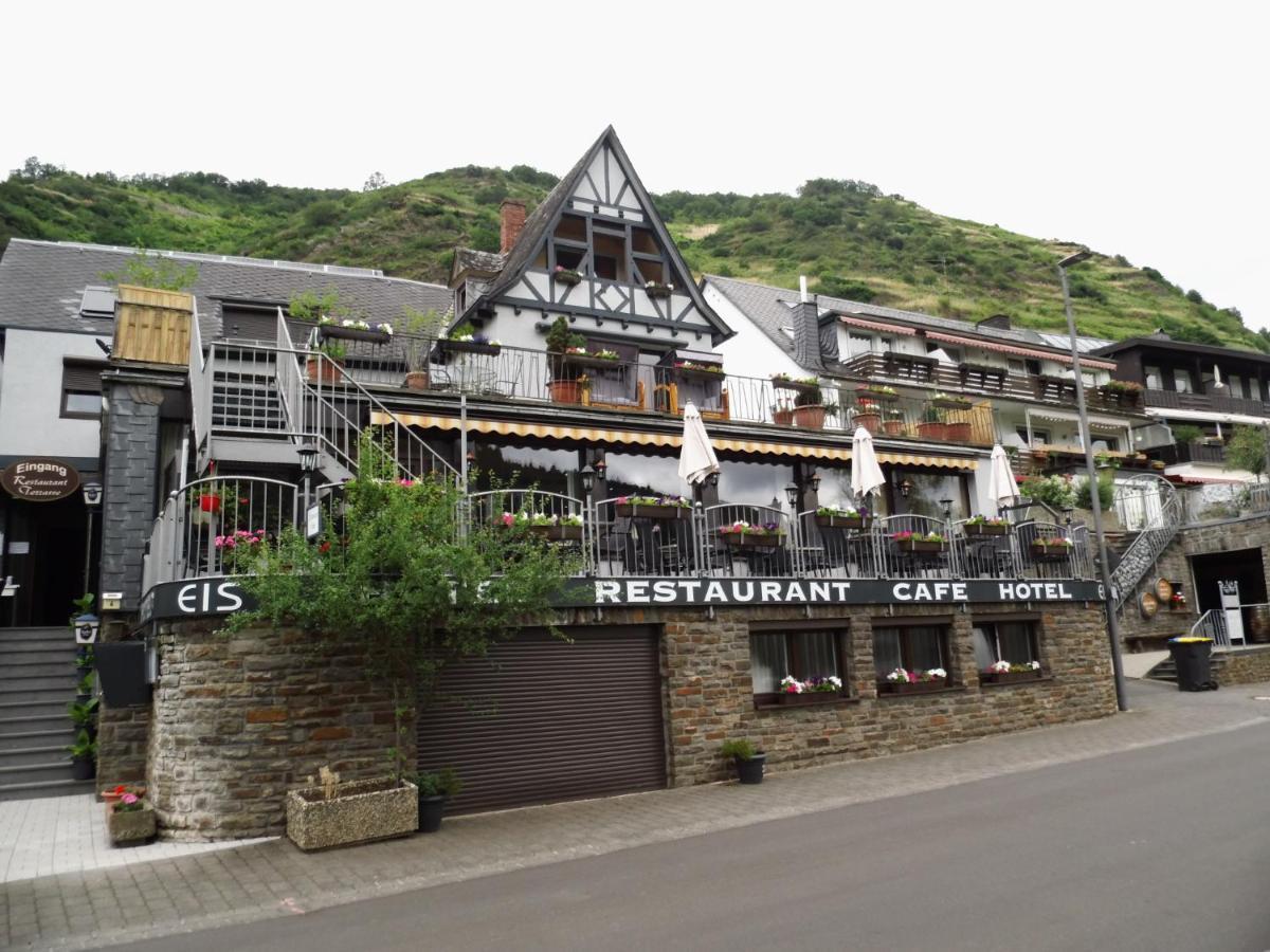 Hotel Restaurant Zum Valwiger Herrenberg Dış mekan fotoğraf